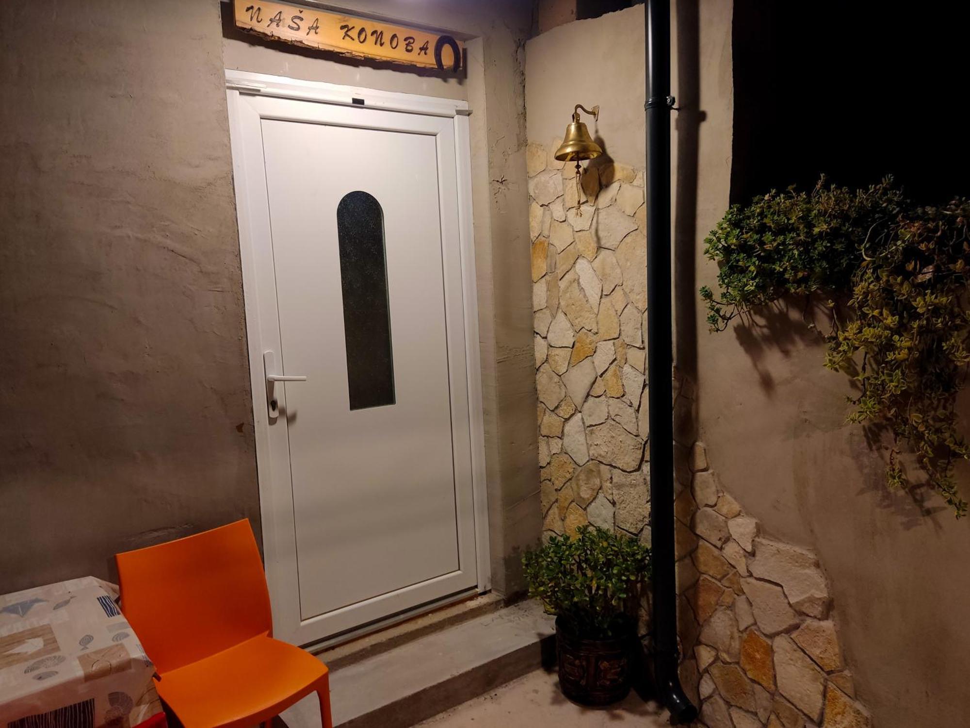 Apartament Arija *