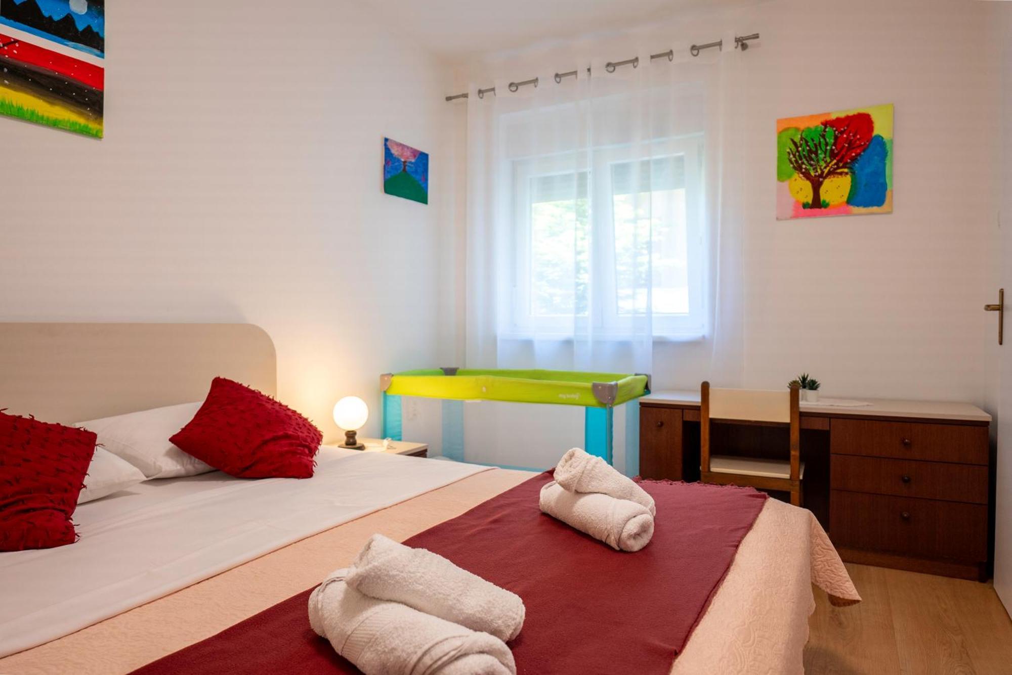 Apartma Arija *